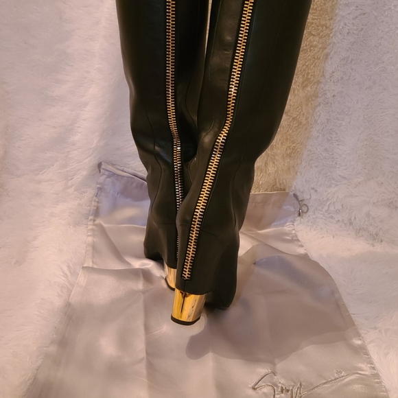 Giuseppe Zanotti Knee-High Full Leather Boots - Picture 2 of 4